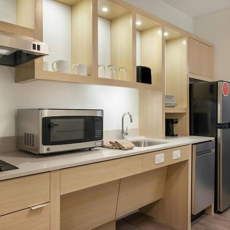 Towneplace Suites By Marriott Hadley Amherst Exterior photo