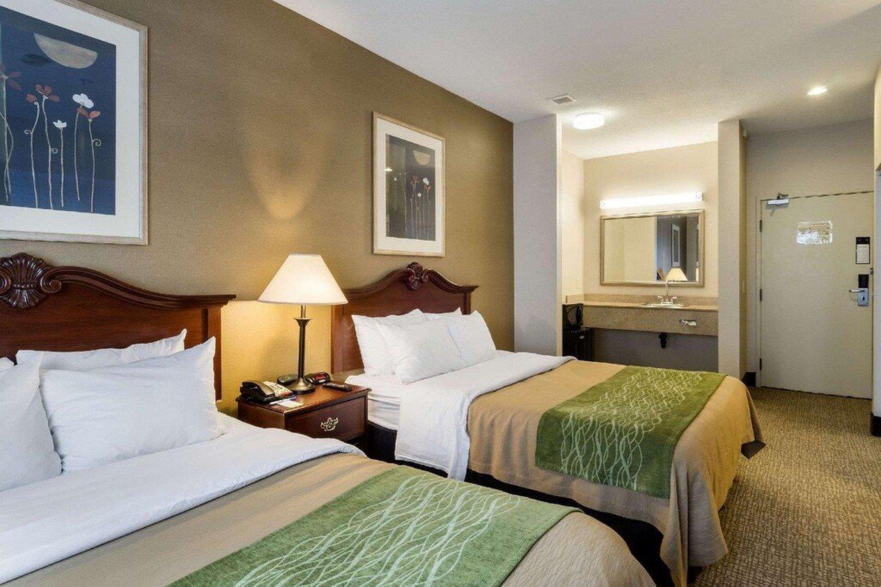 Towneplace Suites By Marriott Hadley Amherst Exterior photo
