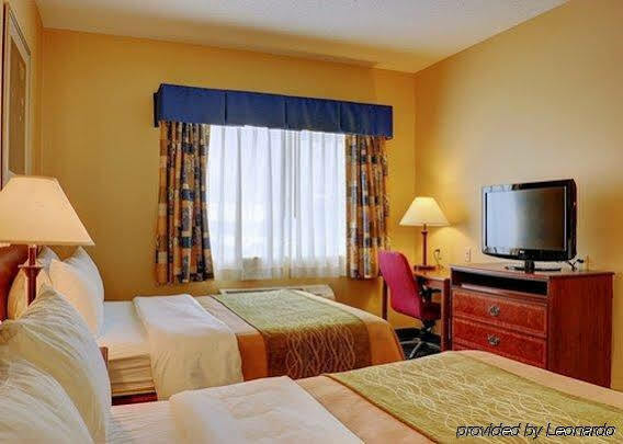 Towneplace Suites By Marriott Hadley Amherst Exterior photo